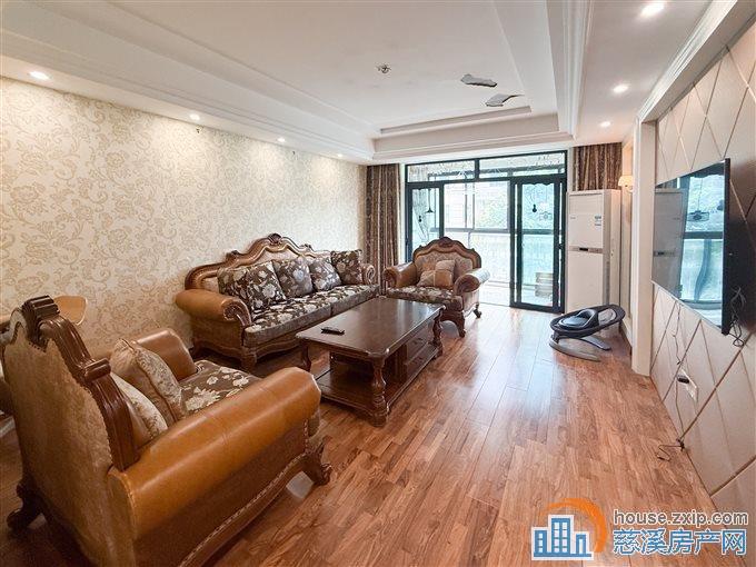 金色港湾 精装洋房113平179.8万