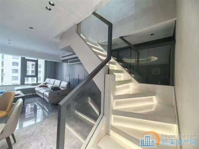 珑玥府上叠带星空露台拎包入住