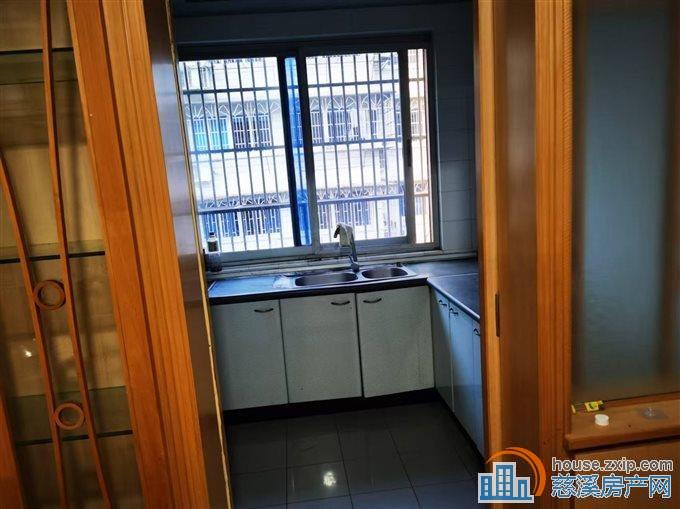 虞波北园2楼三室十车库朝南三间直接钥匙在