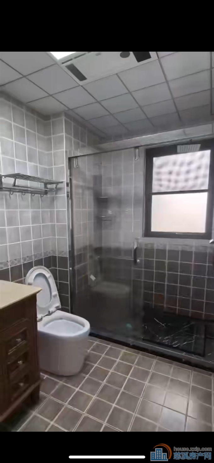 保利三期慈悦湾精装138平方172.8万