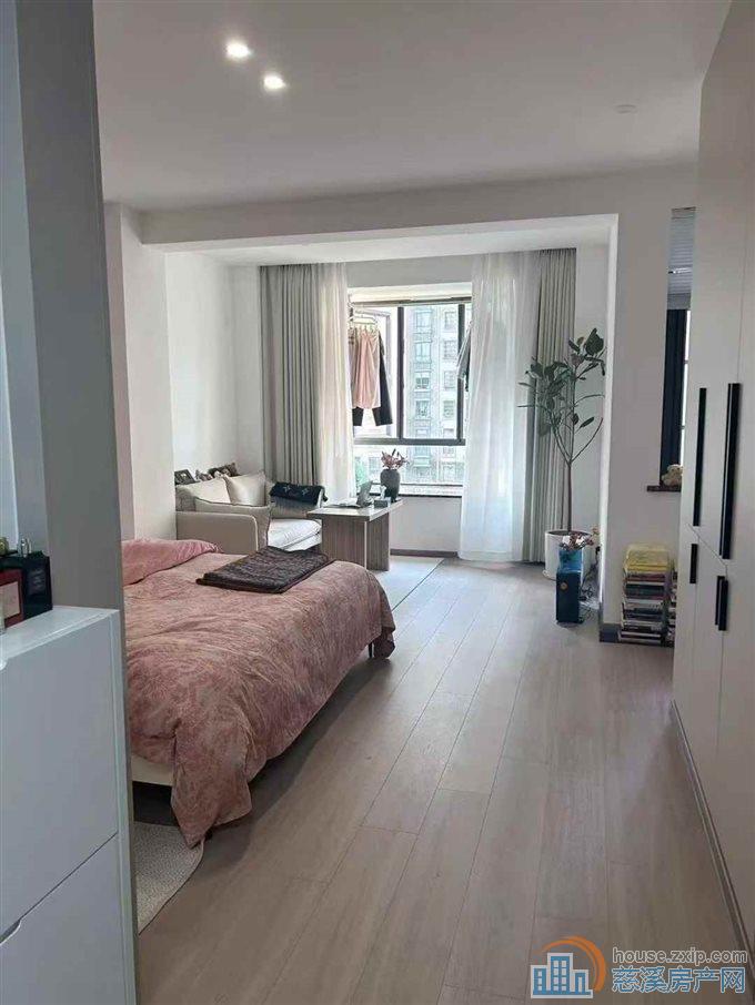 三北名都45平精装朝南75万