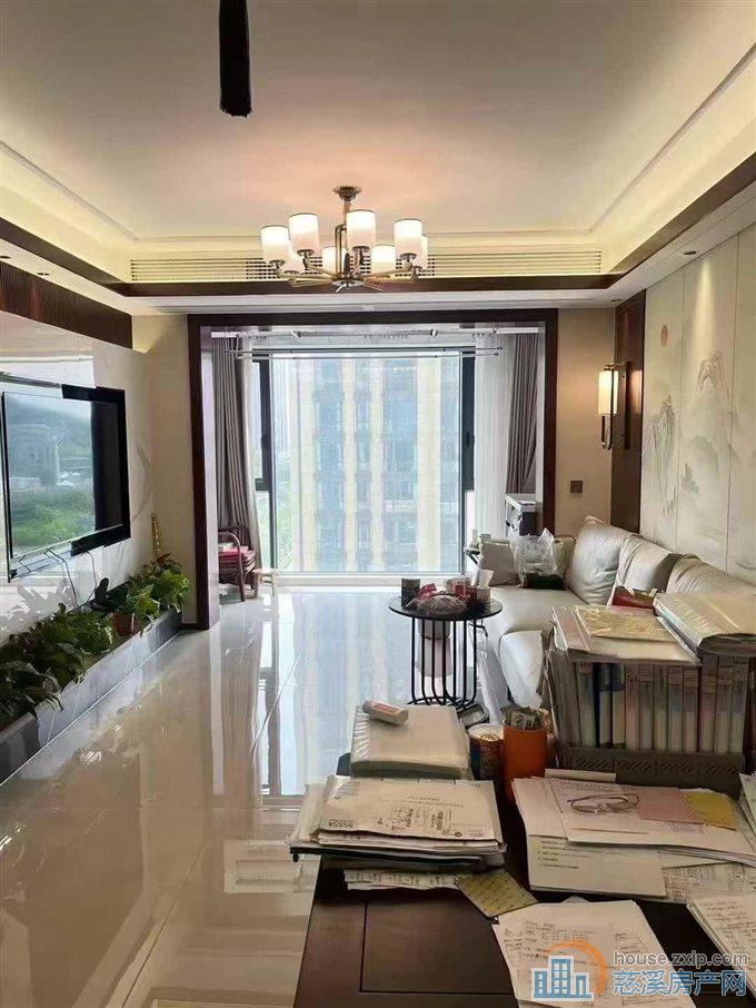 江滨之城·江畔壹号苑精装两室带车位