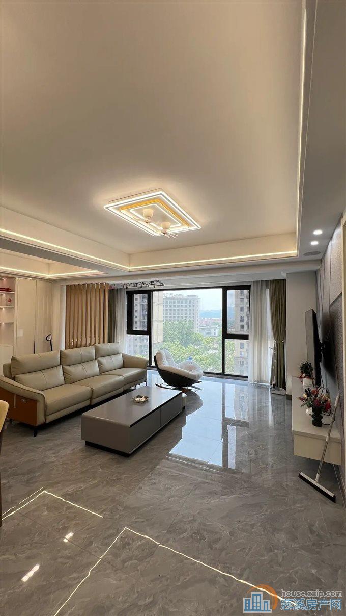 悦华府107平175万豪装黄金楼层