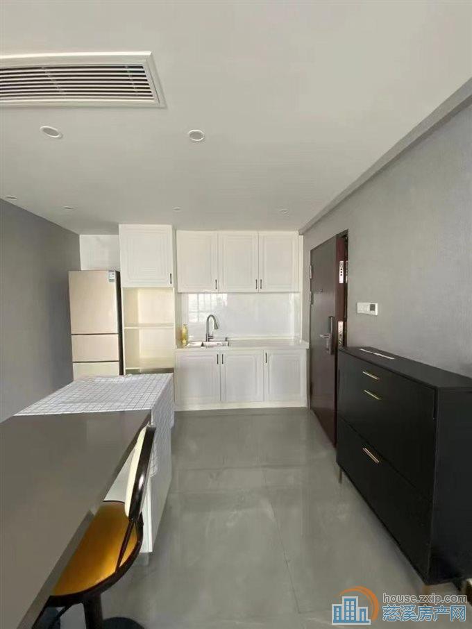 波斯曼精装77平方