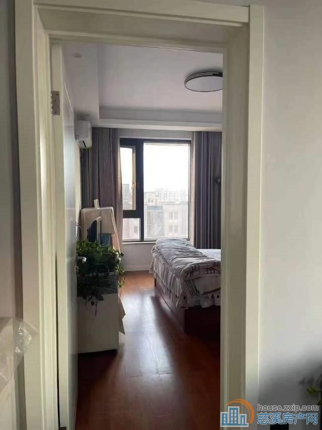 新湖塘北苑107平精装3室两年162万