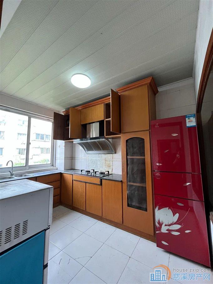 虞波花园141平115万精装黄金楼层