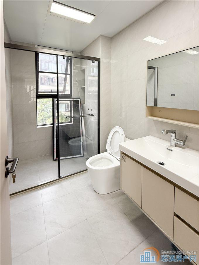 急降30菠萝  珑悦府上叠豪装未入住