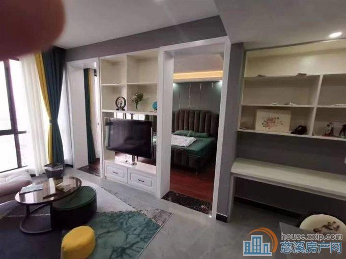 波斯曼精装77平方