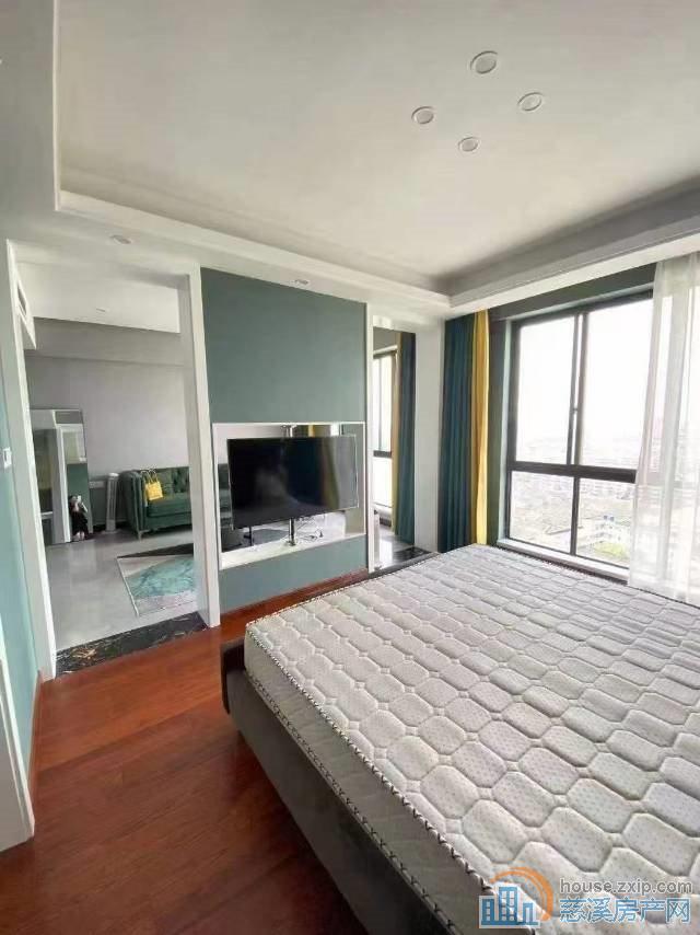 波斯曼精装77平方