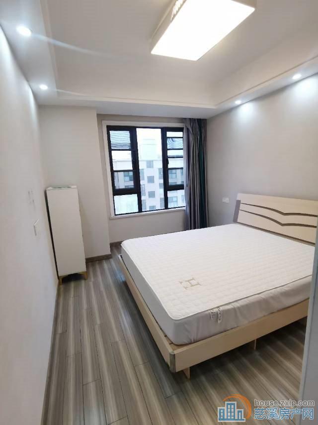 盛泰嘉苑欢乐颂114平11楼精装178万