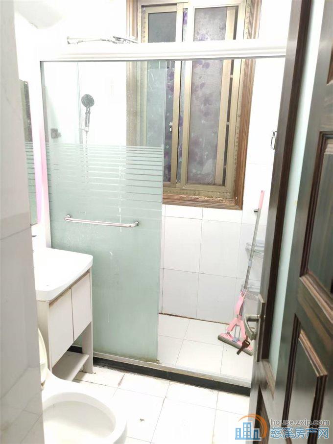 【城东新村】4楼57平方+架空层16平方，106万