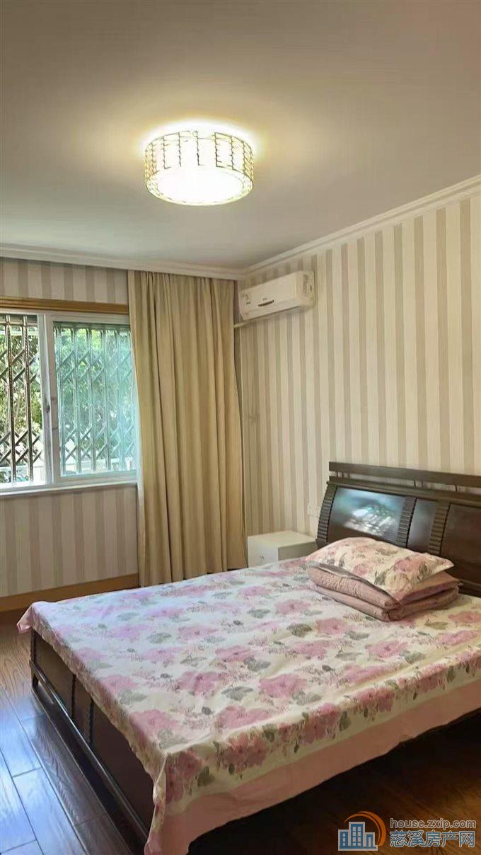 东兴苑91平精装带车位架空层中央空调