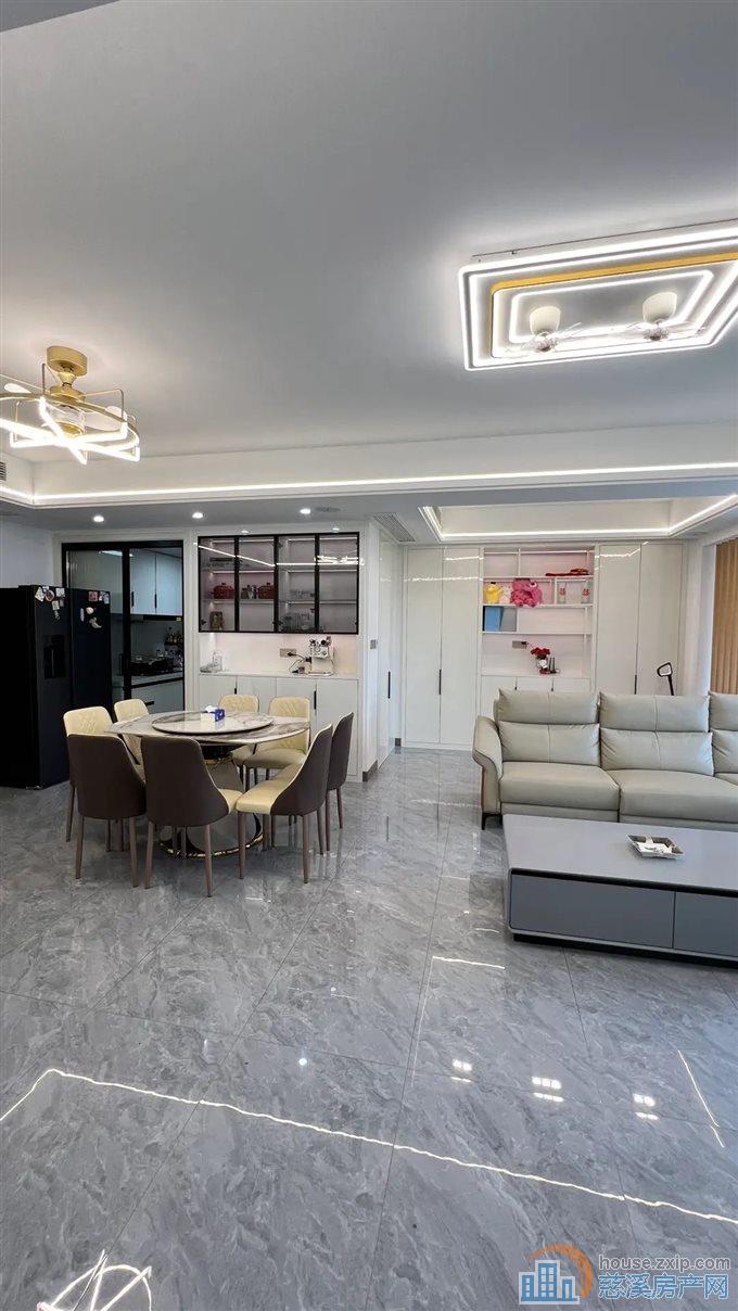 悦华府107平175万黄金楼层