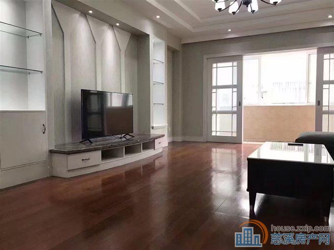 急虞波北苑直地2楼154平精装128.8