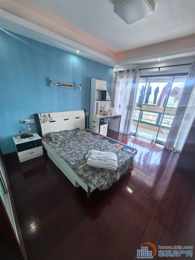 捡漏价丽都苑136平精装121万