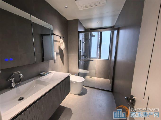 旦山府 143平精装自住 拎包入住