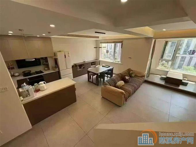 檀悦府上叠134平精装3室2厅2卫车位