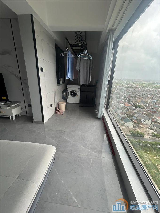 红星天铂佳苑115万精装