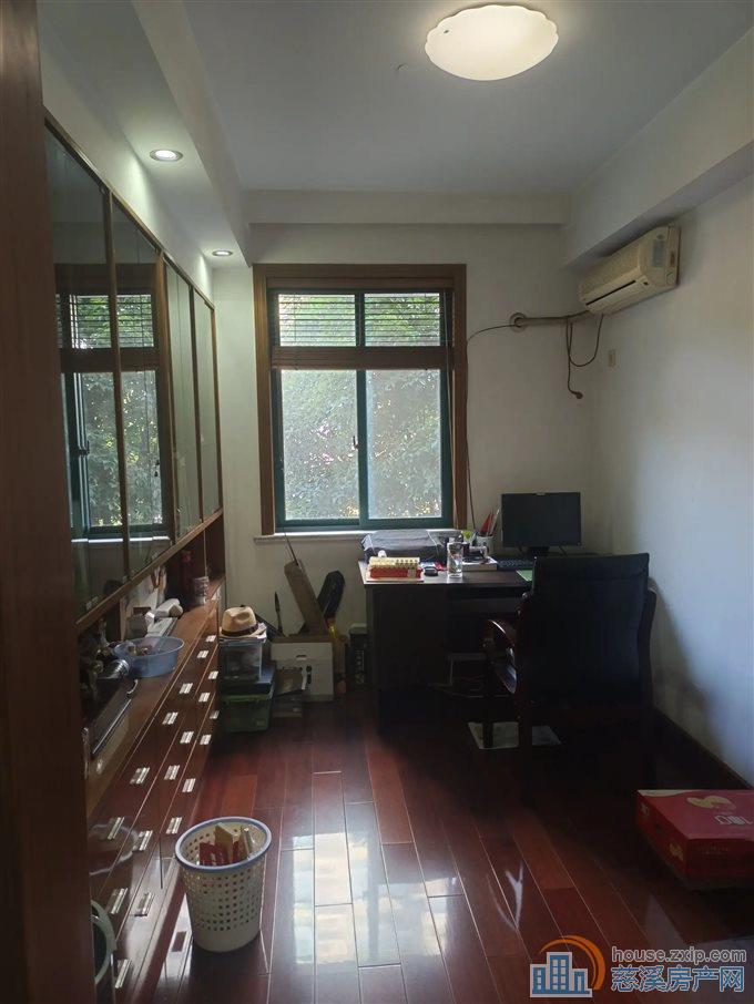 茗雅园159平179.8万带大车库