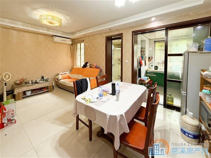 金山南区 74平 79.8万精装好楼层