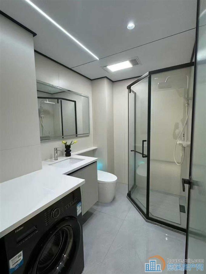 首付10万起丽晶大厦电梯房两室直接钥匙在