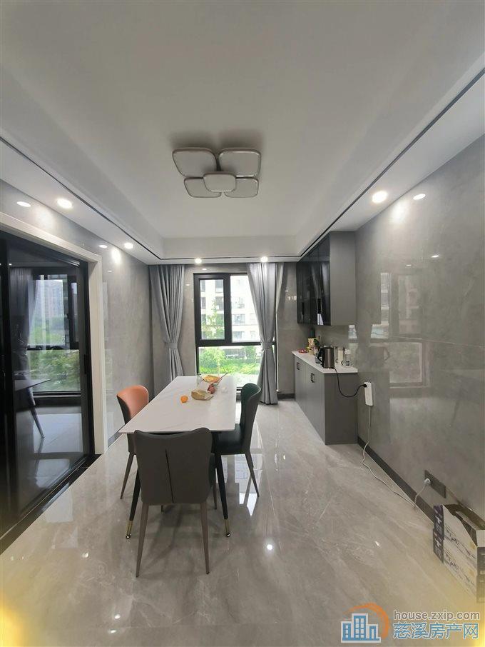 珑玥府 精装 文锦书院 有车位