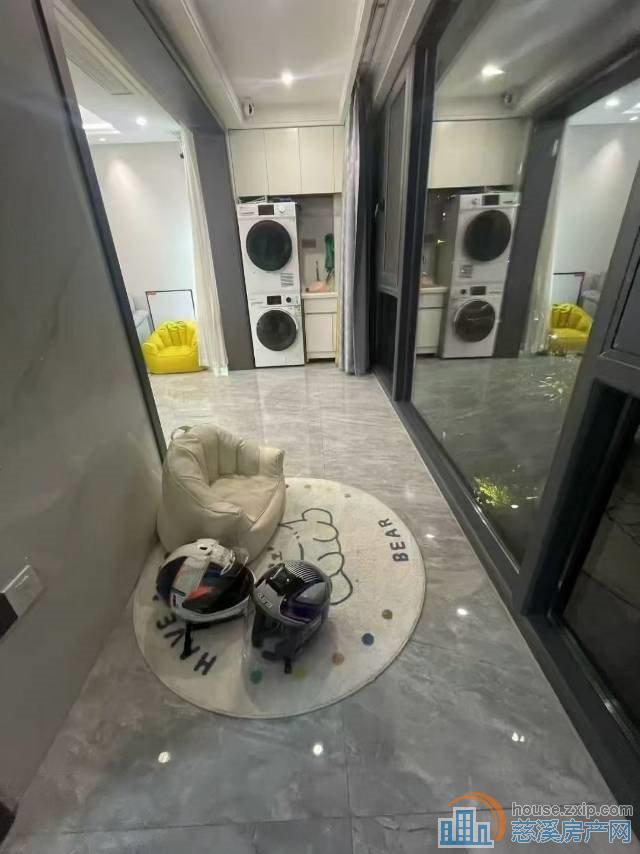 珑玥府112平方豪装满两年208万