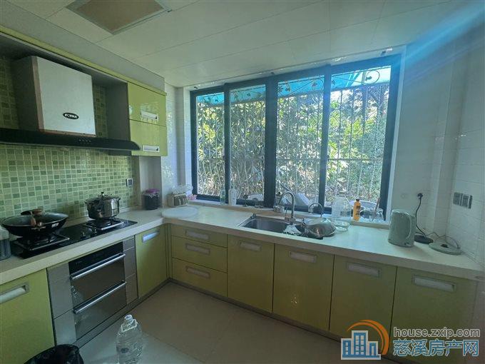 天和家园东区119平138万带车位