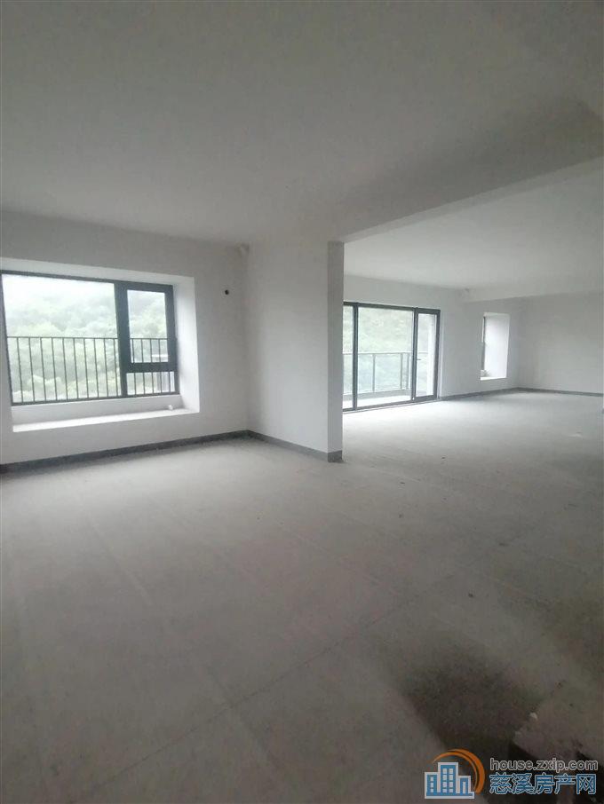 特价 秒杀 保利银杏小镇 . 超高得房率