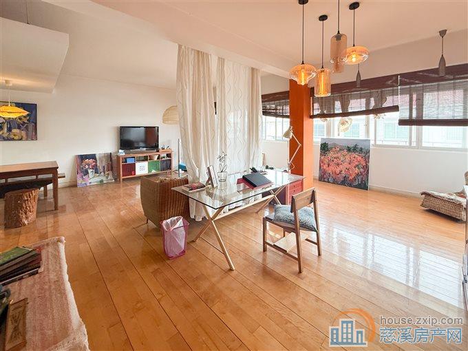 虞波北园东区 精装 赠送阁楼80平方