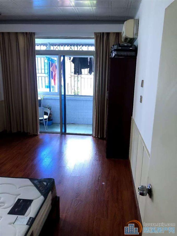 城东新村多套92万113万精装位置好