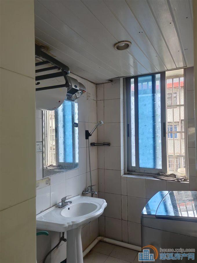 吉祥新村多套五楼68万76.8万78万