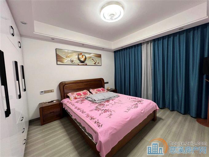 红星天铂佳苑洋房125平160万精装