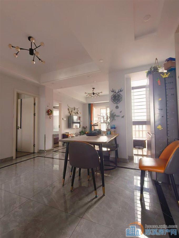 捡漏:鸣北小区南区 黄金楼层 精装全送