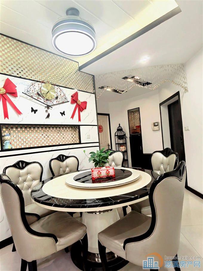 缔景湾136平精装带大露台