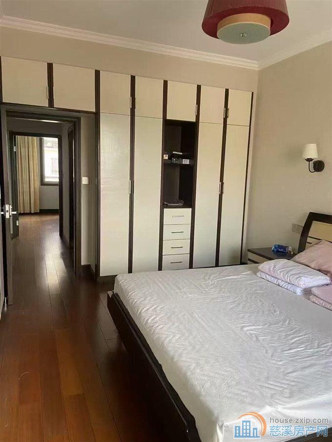 市中心 景怡园140平拎包入住108万