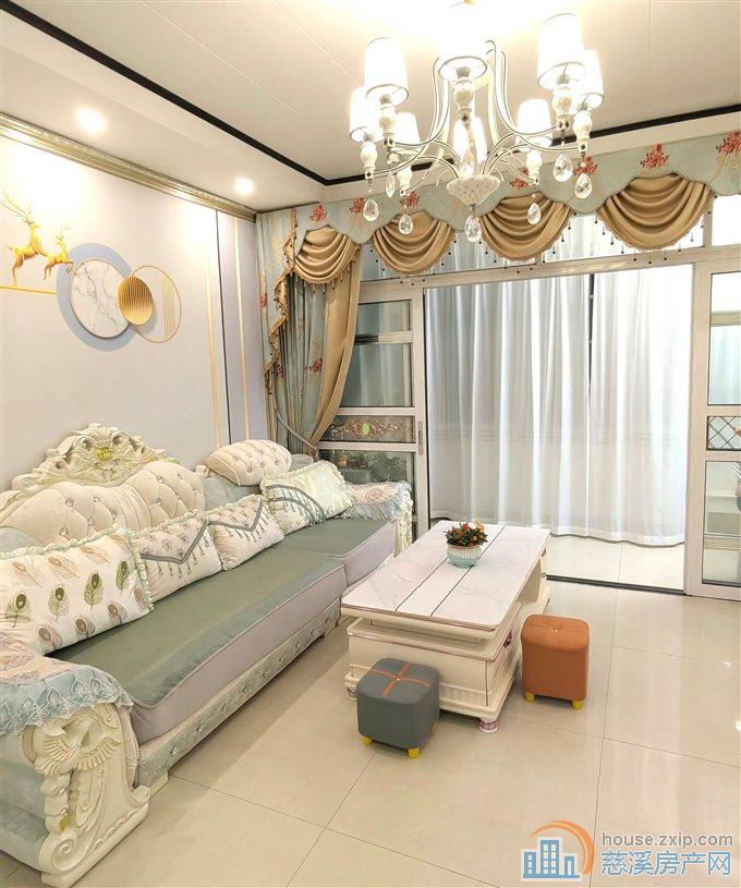 缔景湾136平精装带大露台