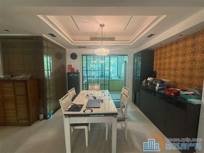 天和家园东区119平138万带车位