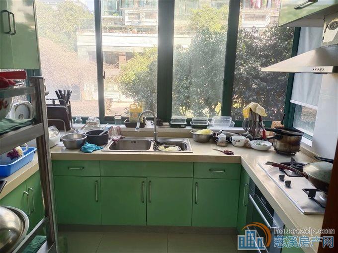 茗雅园159平179.8万带大车库