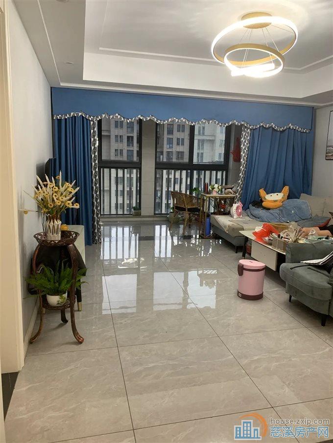 鸣北小区 精装 黄金楼层 带车位