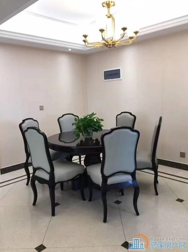 保利慈悦湾139平楼层佳边套精装190万