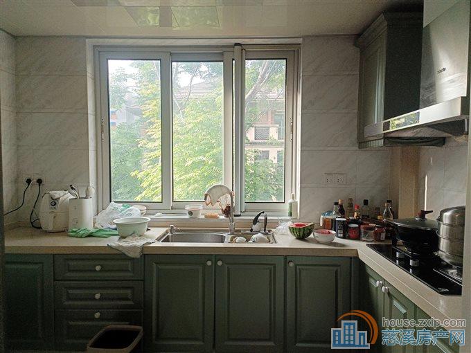 梵石花园 精装166平方145万带车位