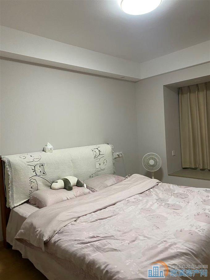 出售：天铂佳苑洋房带车位自住豪装全送