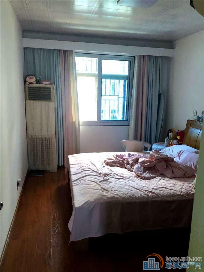 城东新村多套92万113万精装位置好