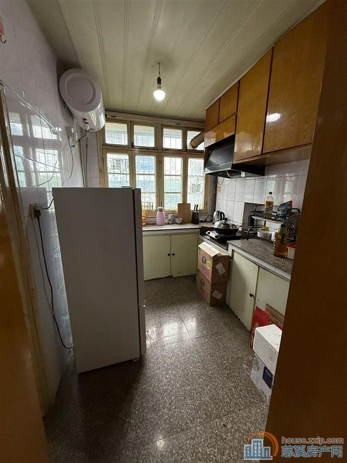 城东新村73平115万上林书包