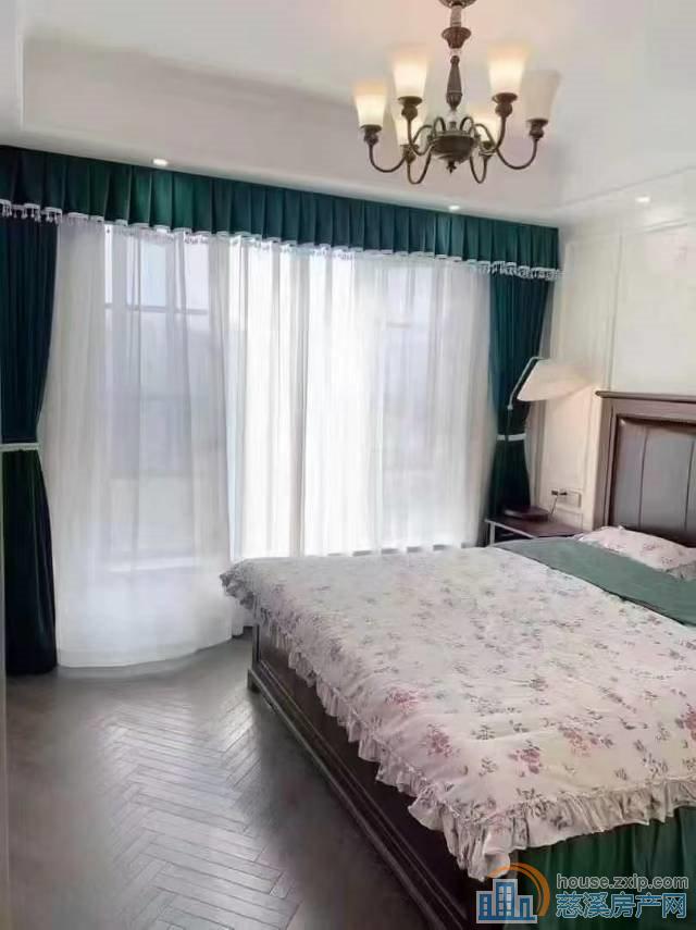 金仕华庭100平自住精装修210万层佳