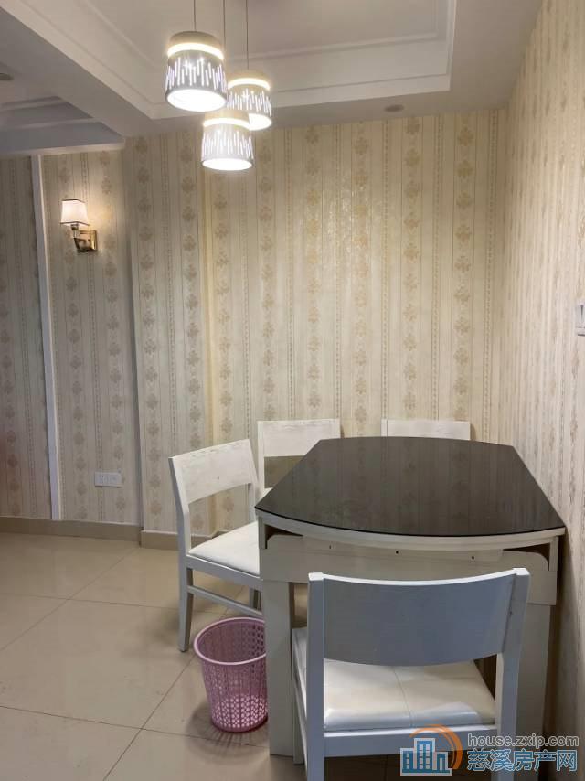 园丁新村74平66.8精装带杂物间