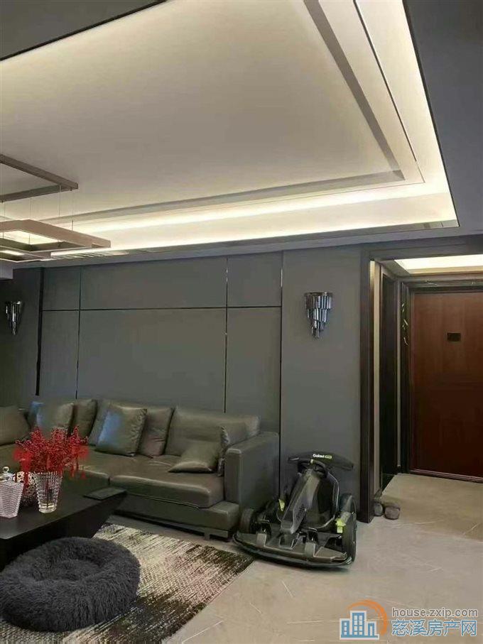 金仕华庭印象剑桥100平好楼层豪华装