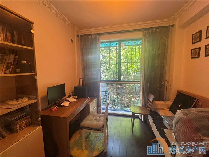 天和家园东区119平138万带车位