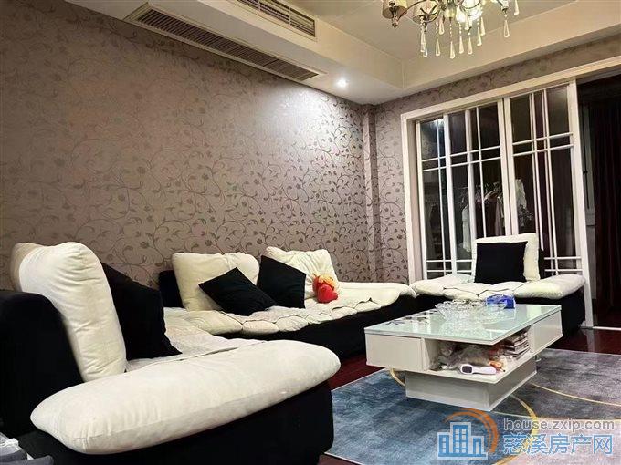 特价嘉都苑3楼110平精装带朝南车库